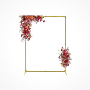 arco de metal dorado en alquiler